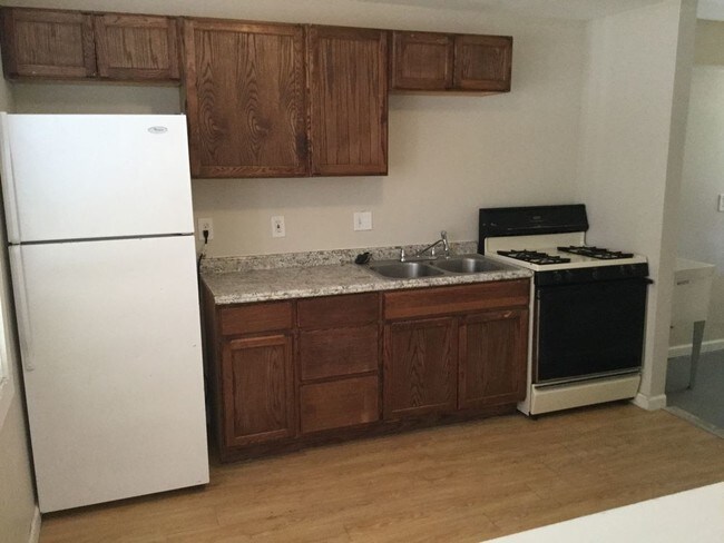 Building Photo - Westalnd Duplex