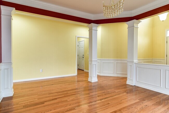 Foto del edificio - 5 Autumn Ridge Dr