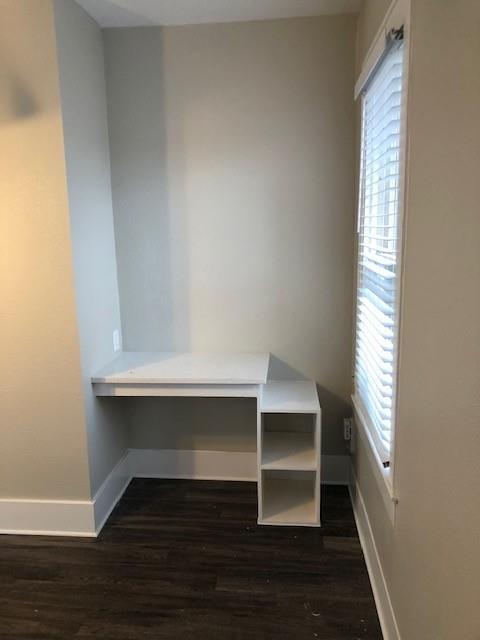 Building Photo - 1902 Nueces St