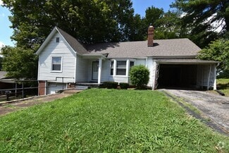 Building Photo - 108 Rudolph Dr