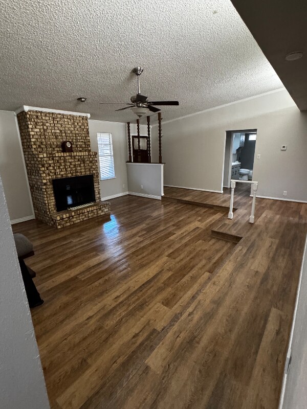 Building Photo - 15712 Top Ct