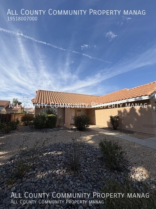 Foto del edificio - 13238 Blue Mesa Ct