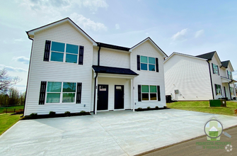 Building Photo - 11 Wofford Rd