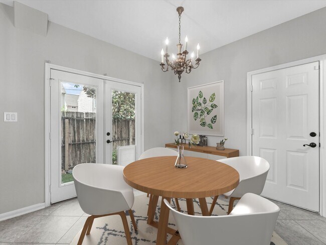 Foto del edificio - 2234 Naomi St