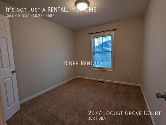 Foto del edificio - 2977 Locust Grv Ct