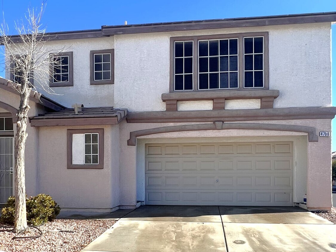 Foto principal - 4706 English Lavender Ave