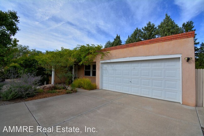 Foto del edificio - 3 br, 2 bath House - 1761 Dietz Lp NW