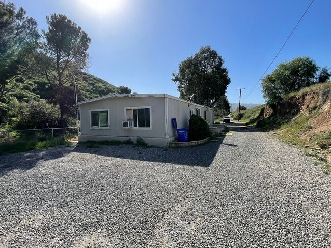 Building Photo - Mobile Home