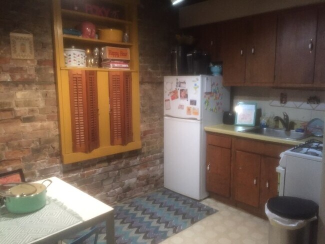 Foto del edificio - 222 W Willow St