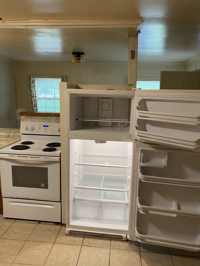 Foto del edificio - 107 Simonton Mill Rd