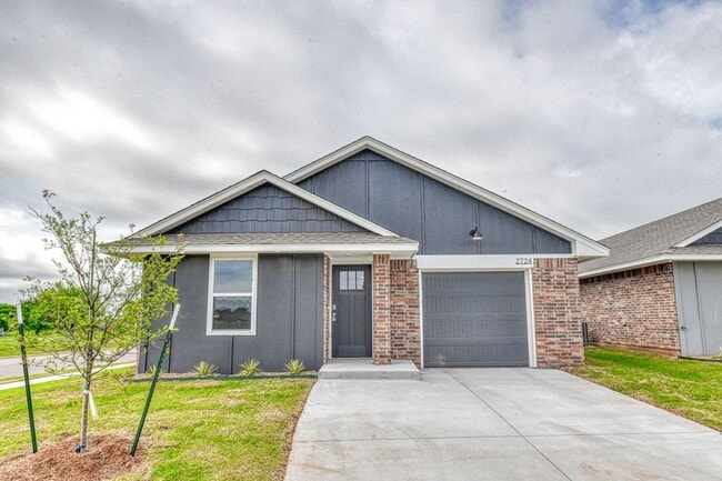 Brand New Construction in Varenna Landing! - Brand New Construction in Varenna Landing! House