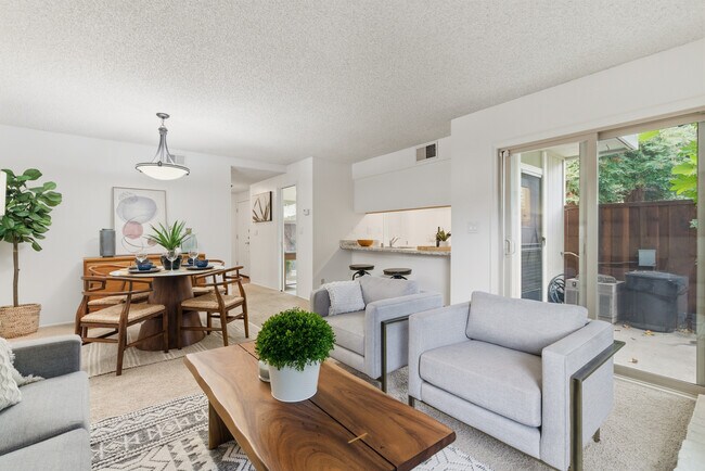 Foto del edificio - 1123 San Ramon Valley Blvd