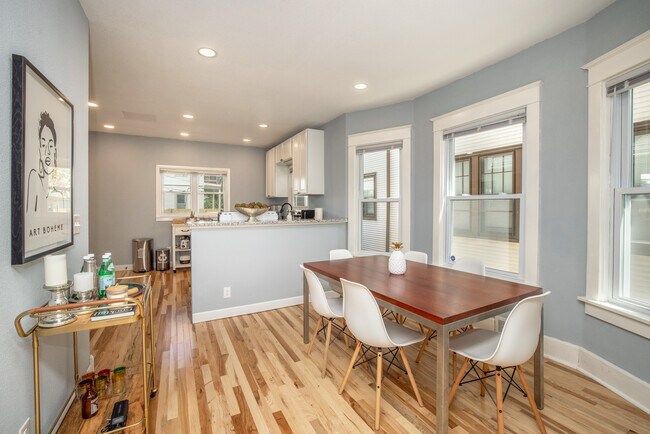 Dining room and kitchen - 2408 E Belleview Pl