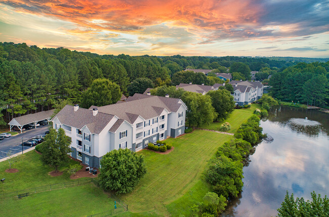 Foto del edificio - MAA Crabtree Valley