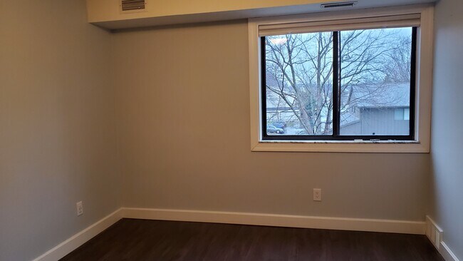 Dormitorio principal - 1650 Cedarwood Dr