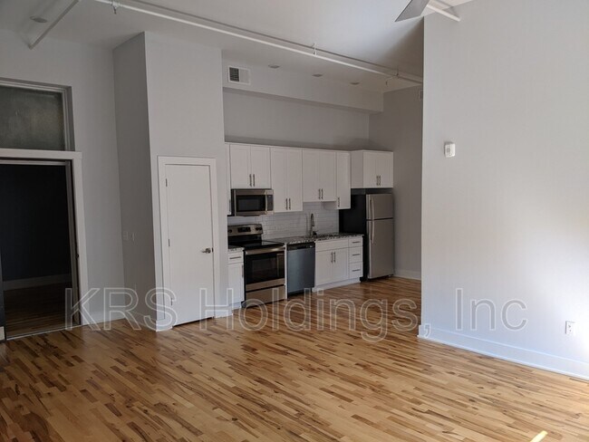 Foto del edificio - 306 N Road St