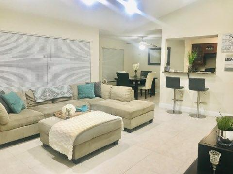 Foto del edificio - 2440 NW 33rd St