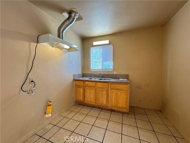 Building Photo - 12616 Lambert Rd