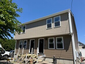 Building Photo - 214 Grosvenor Ave