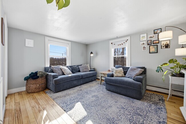 Foto del edificio - 2 Ridgeland Ave