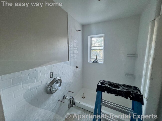 Foto del edificio - 4 Cogswell Ave