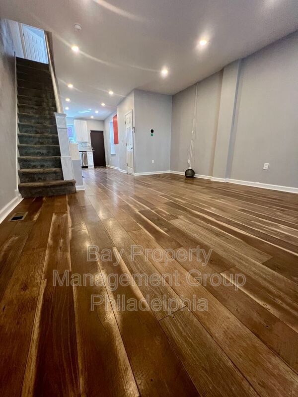 Foto del edificio - 5612 Walton Ave