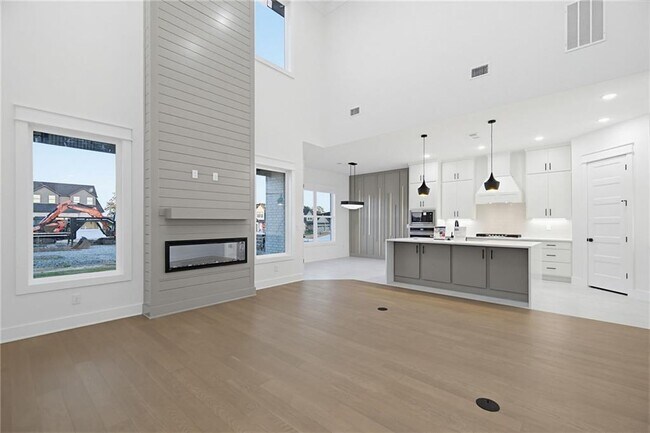 Foto del edificio - 431 Hedge Dr