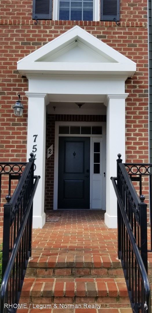 Building Photo - 3 br, 2.5 bath House - 7540 Morris St #2