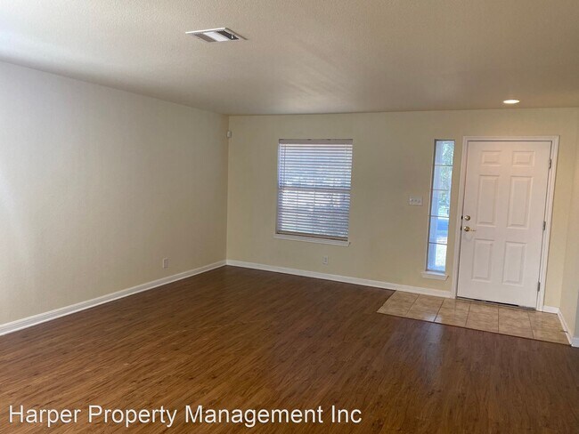Foto del edificio - 5 br, 3 bath House - 4946 Orchid Star
