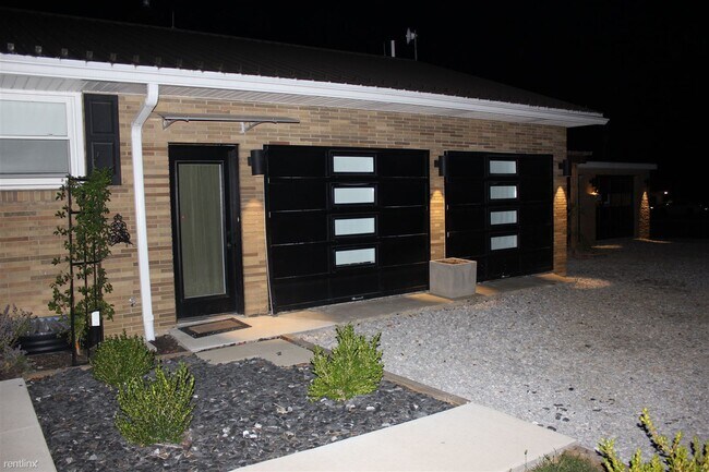 Building Photo - 9 br, 4 bath House - The Ranch 12 Beds / =...