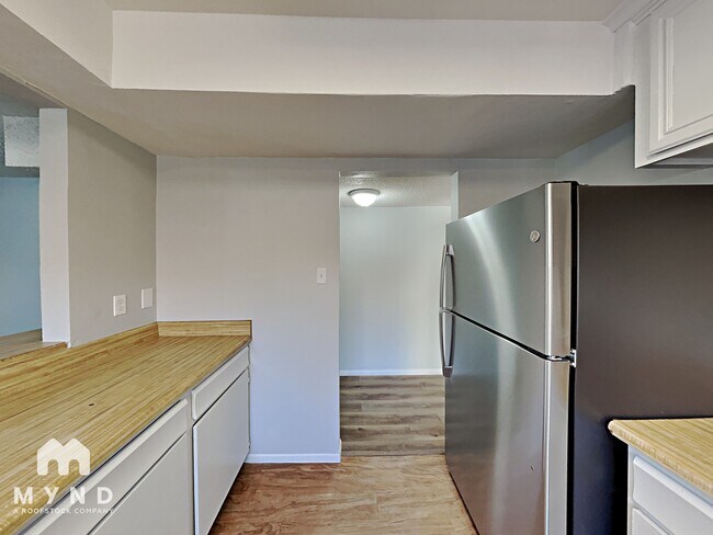 Foto del edificio - 5640 Neosho St