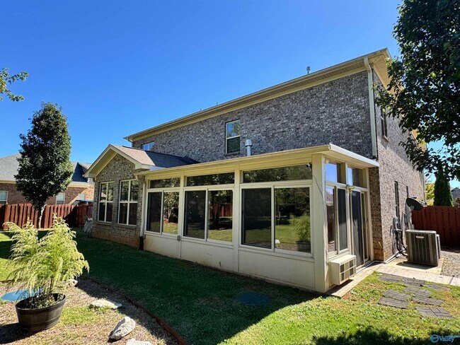 Foto del edificio - 155 Sougahatchee Dr