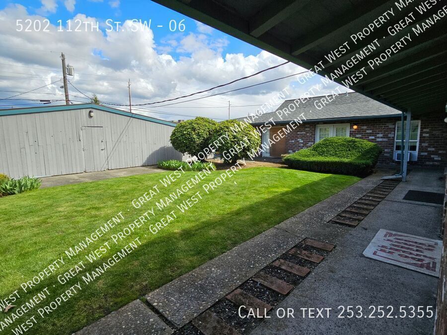 Primary Photo - 5202 112th St SW