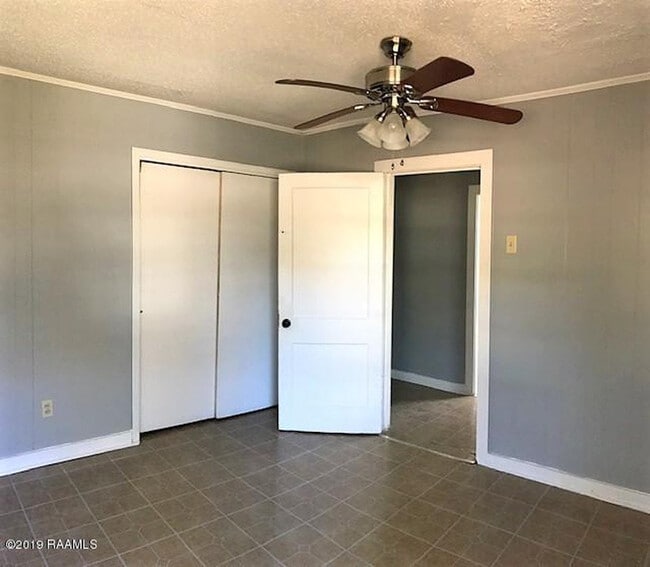 Building Photo - Rent to Own in Ville Platte