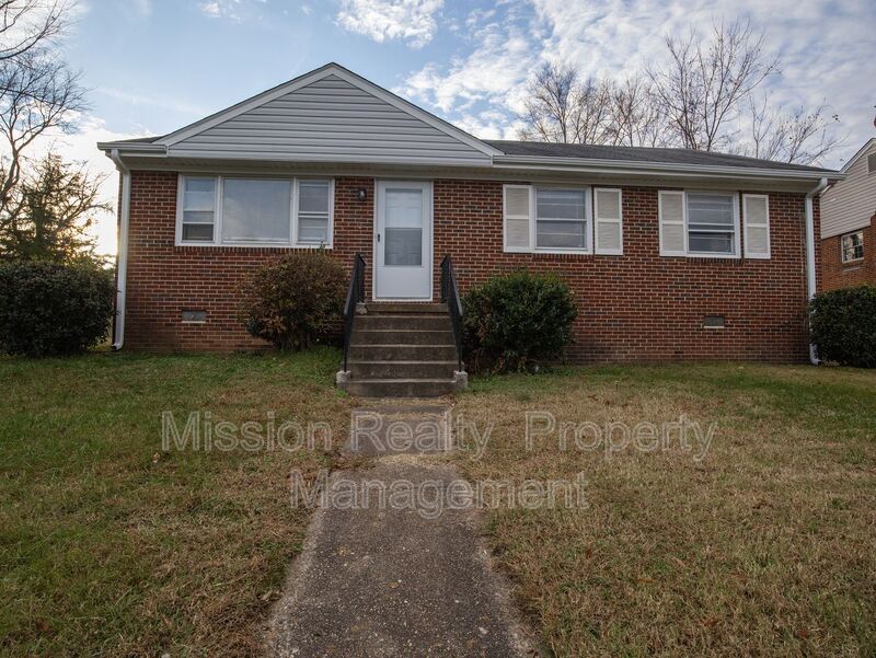 Foto principal - 3012 Glenan Dr