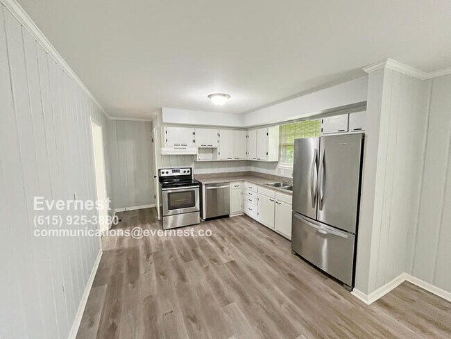 Foto del edificio - Charming 3-Bedroom Family Home in Great Lo...