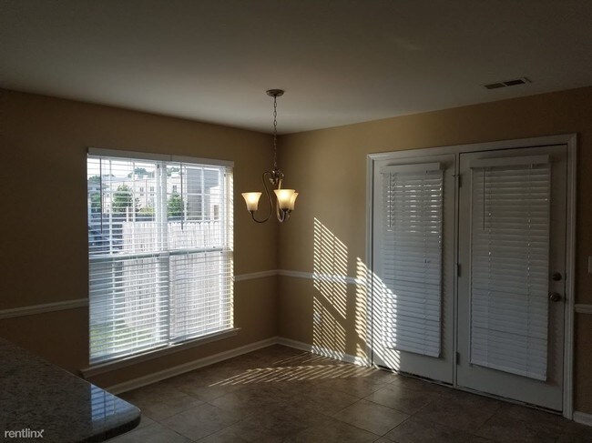 Building Photo - 3 br, 2 bath House - 532 Buck Creek Ln