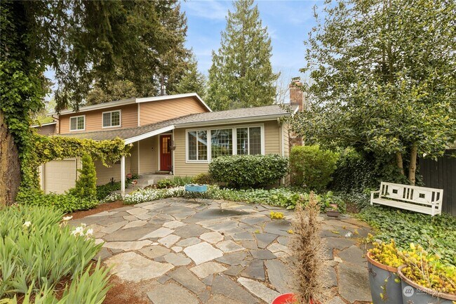 Foto del edificio - 14118 77th Ave NE