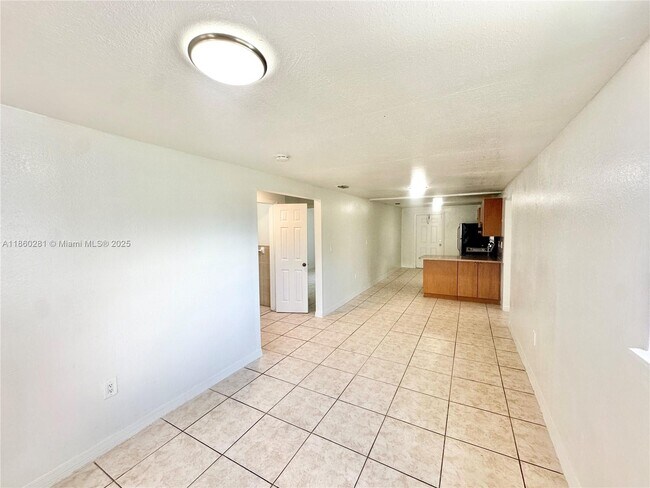 Foto del edificio - 7156 NW 15th Ct