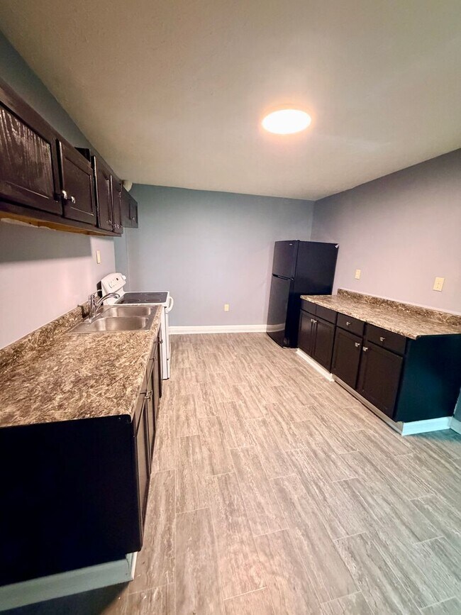 Foto del edificio - 268 E Loudon Ave