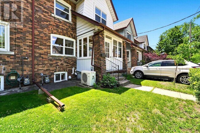 Photo du bâtiment - 289 Wolverleigh Blvd