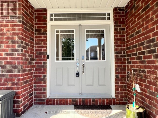 Photo du bâtiment - 129 Tapestry Dr