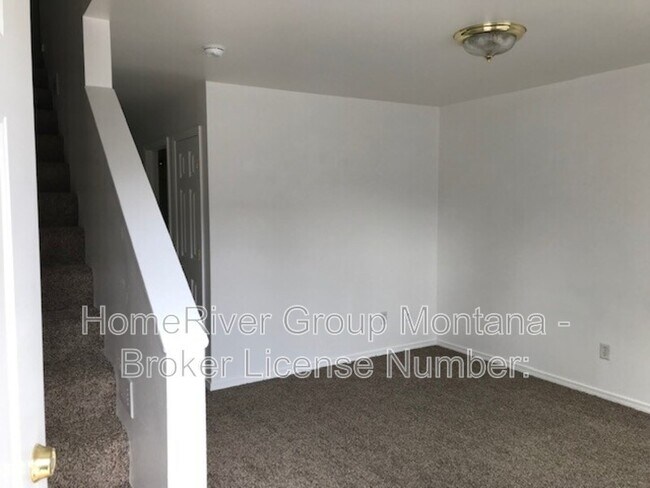 Building Photo - 2153 S 14th St W