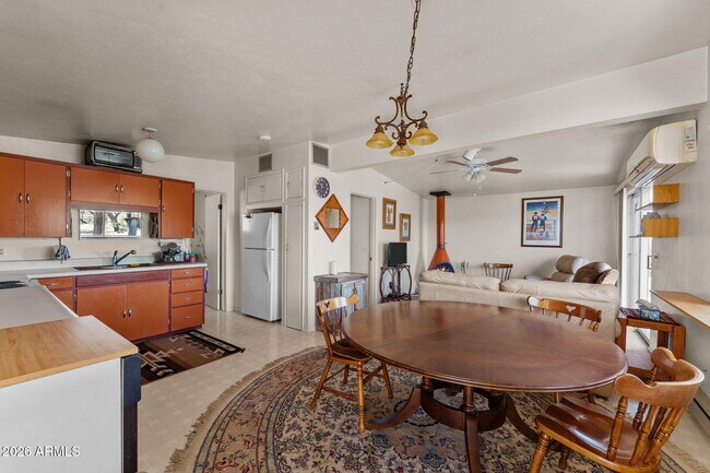 Foto del edificio - 757 Oleander St