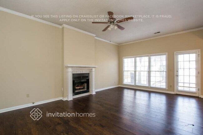 Foto del edificio - 3475 Whisperwood Ct NW