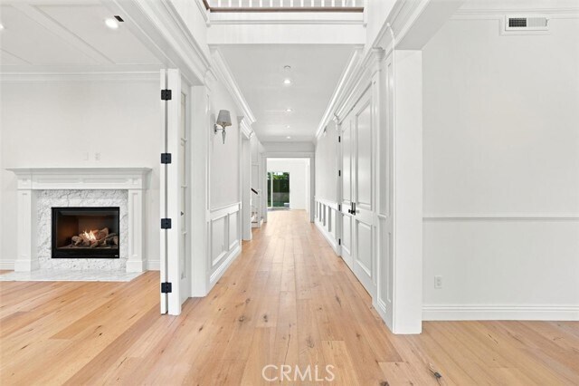 Foto del edificio - 11540 Clover Ave