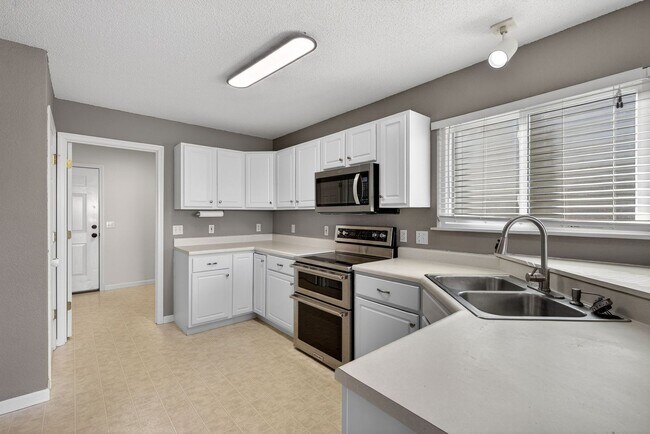 Foto del edificio - Beautiful 3 Bedroom, 3 Bath Single-Family Home in Wentzville