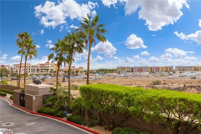 Building Photo - 9101 Alta Dr