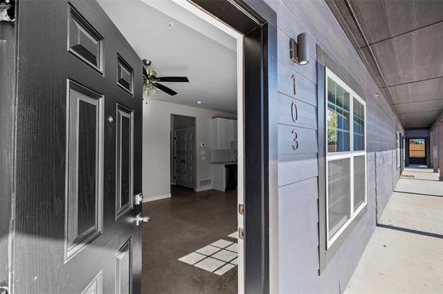 Foto del edificio - 2290 W Tarleton St