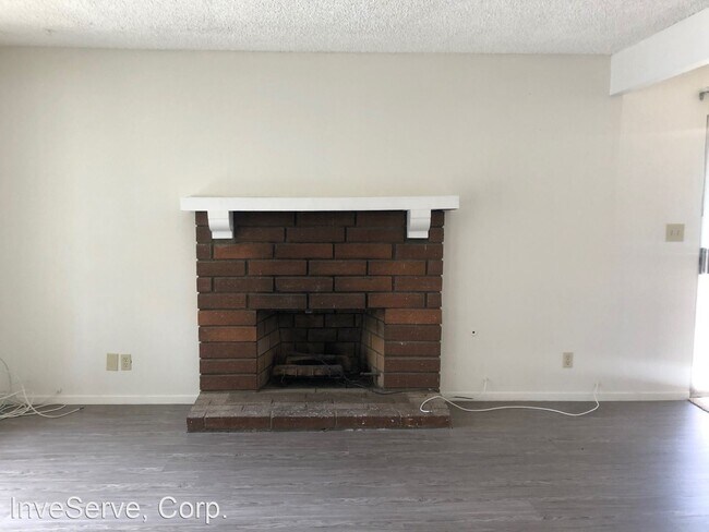 Foto del edificio - 1838 Cam Viejo